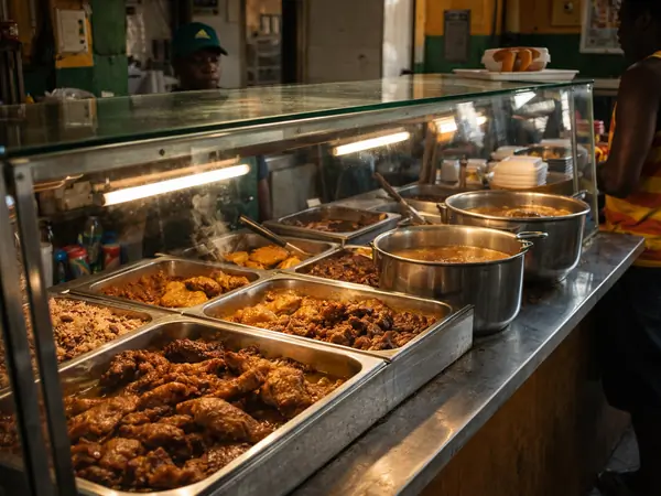 Comptoir d’un restaurant local ou cook shop en Jamaïque